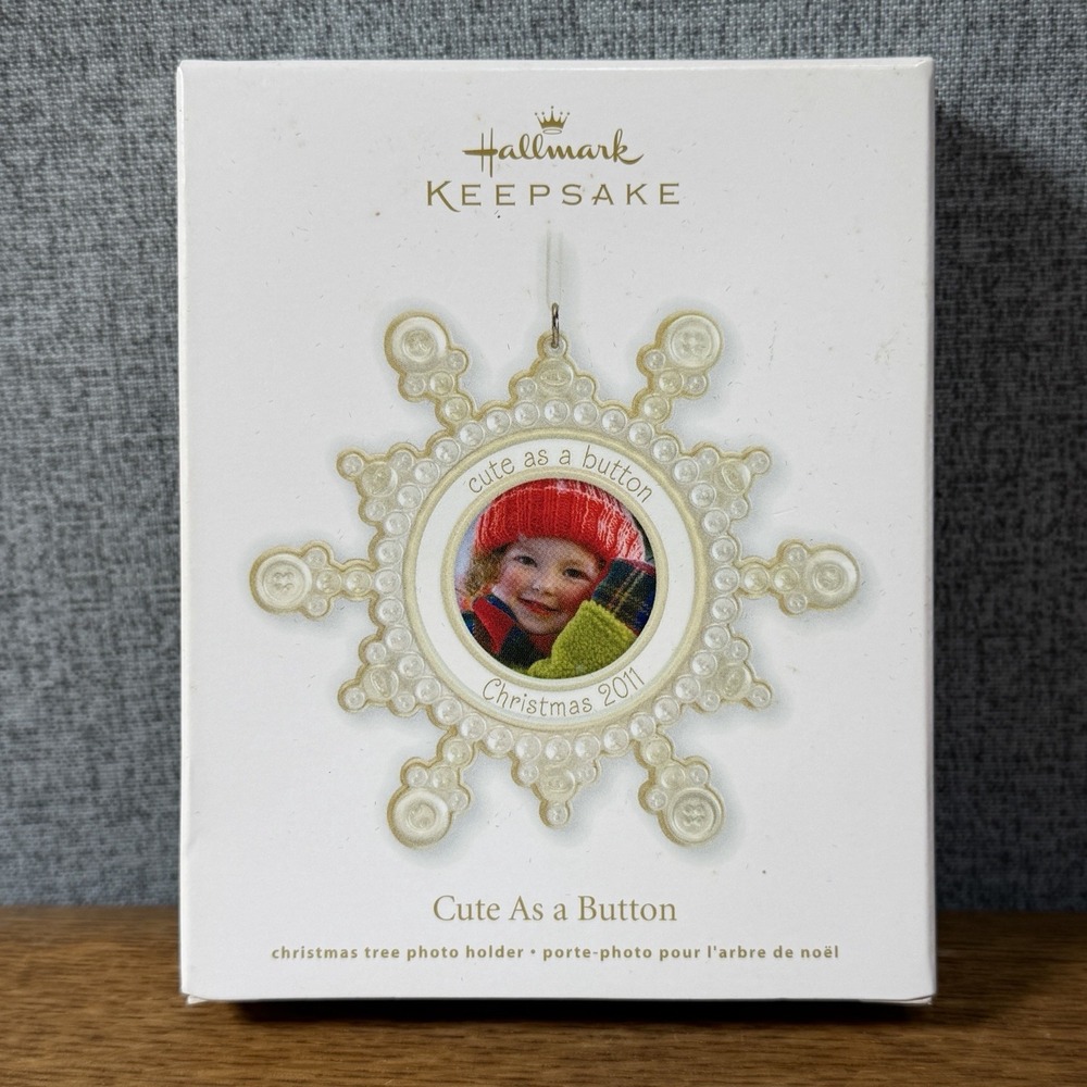 New Hallmark 2011 Cute As A Button Snowflake Photo Holder Christmas Ornament